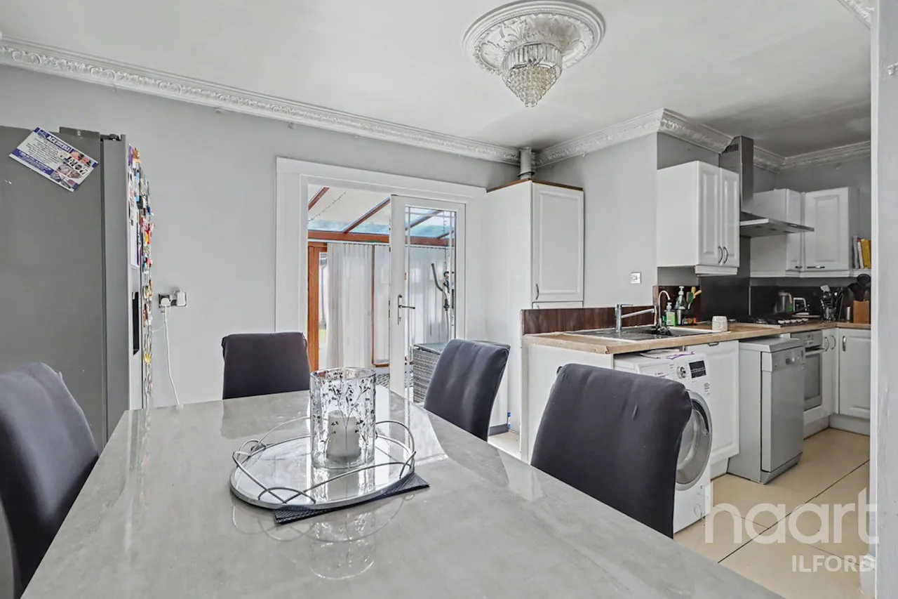 St Georges Road, Ilford, IG1, photo 16