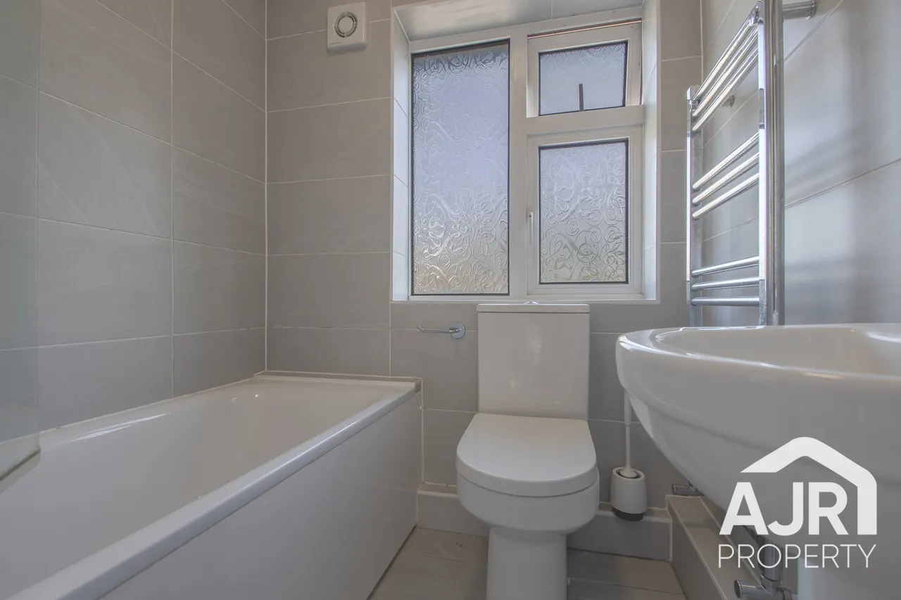 Parkside Avenue, Bexleyheath, DA7, photo 7