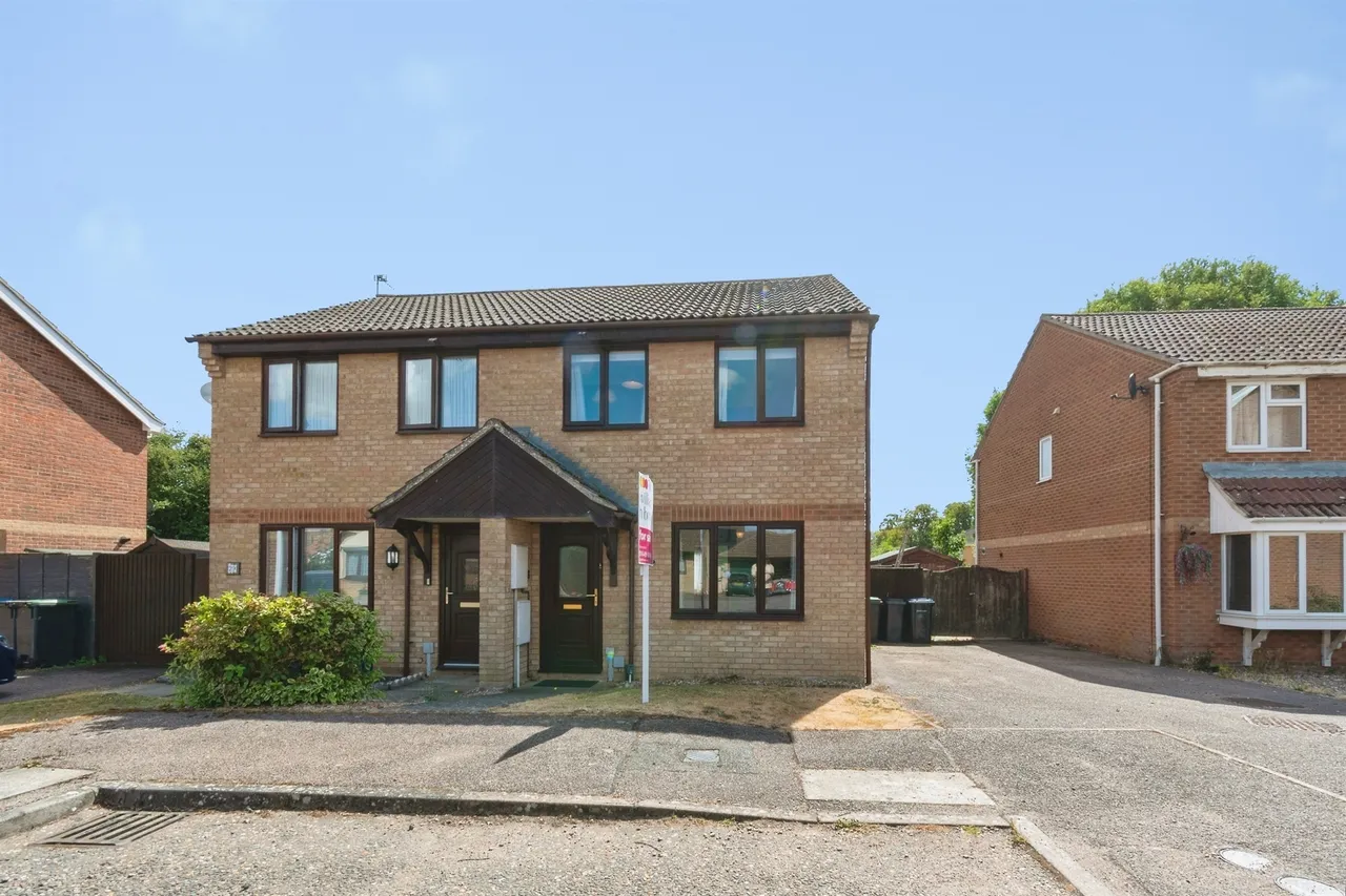 3 bed house for sale — Pyes Meadow, Elmswell, Bury St. Edmunds