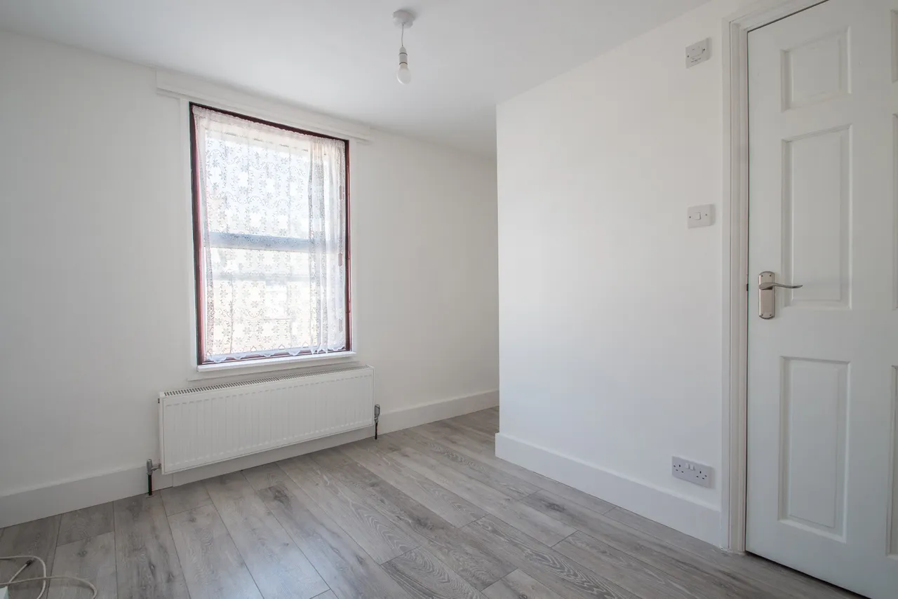 Railway Street, Northfleet, DA11, photo 5