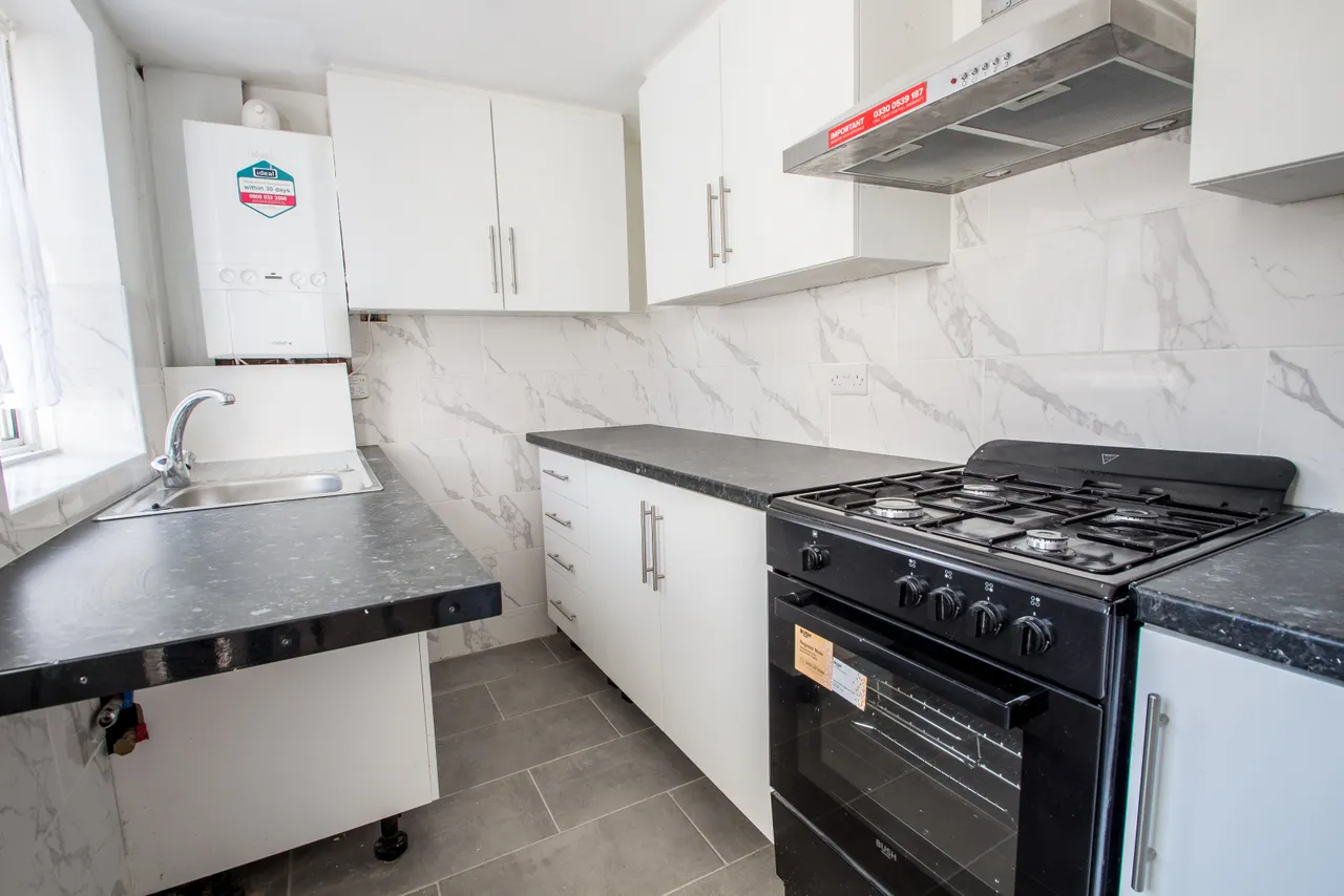 Railway Street, Northfleet, DA11, photo 4