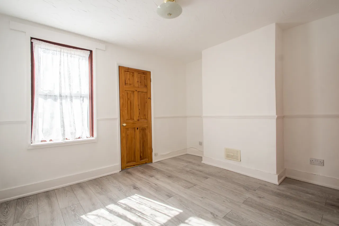 Railway Street, Northfleet, DA11, photo 3