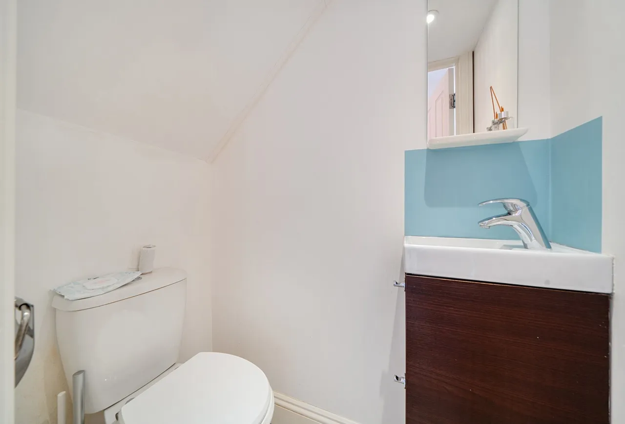 Risley Close, Morden, SM4 5DS, photo 13