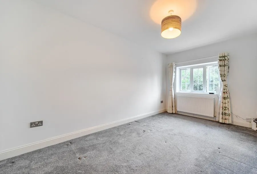 Risley Close, Morden, SM4, photo 14