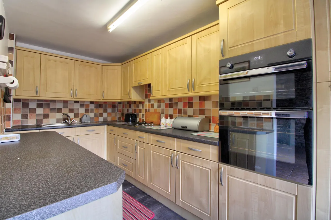 Zoar Terrace, Treharris, CF46, photo 8