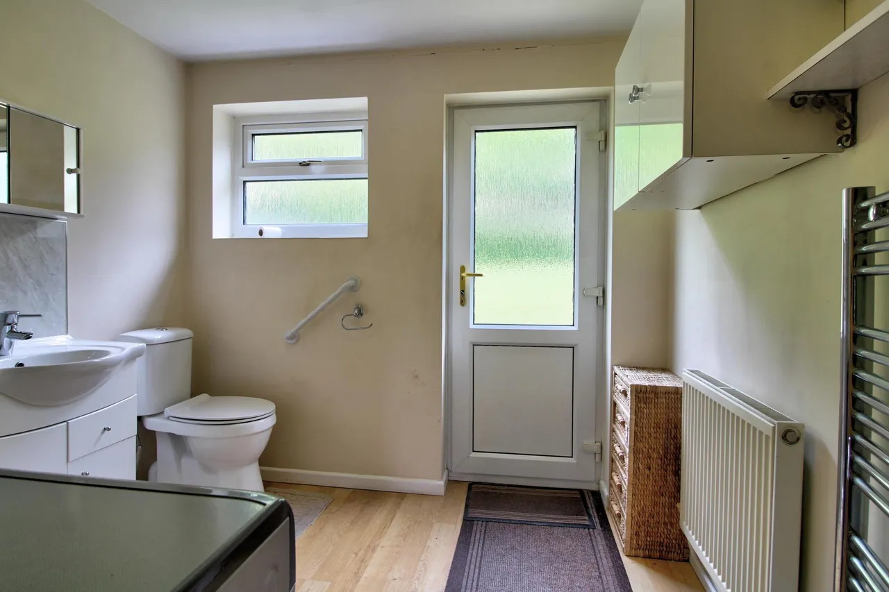 Zoar Terrace, Treharris, CF46, photo 11