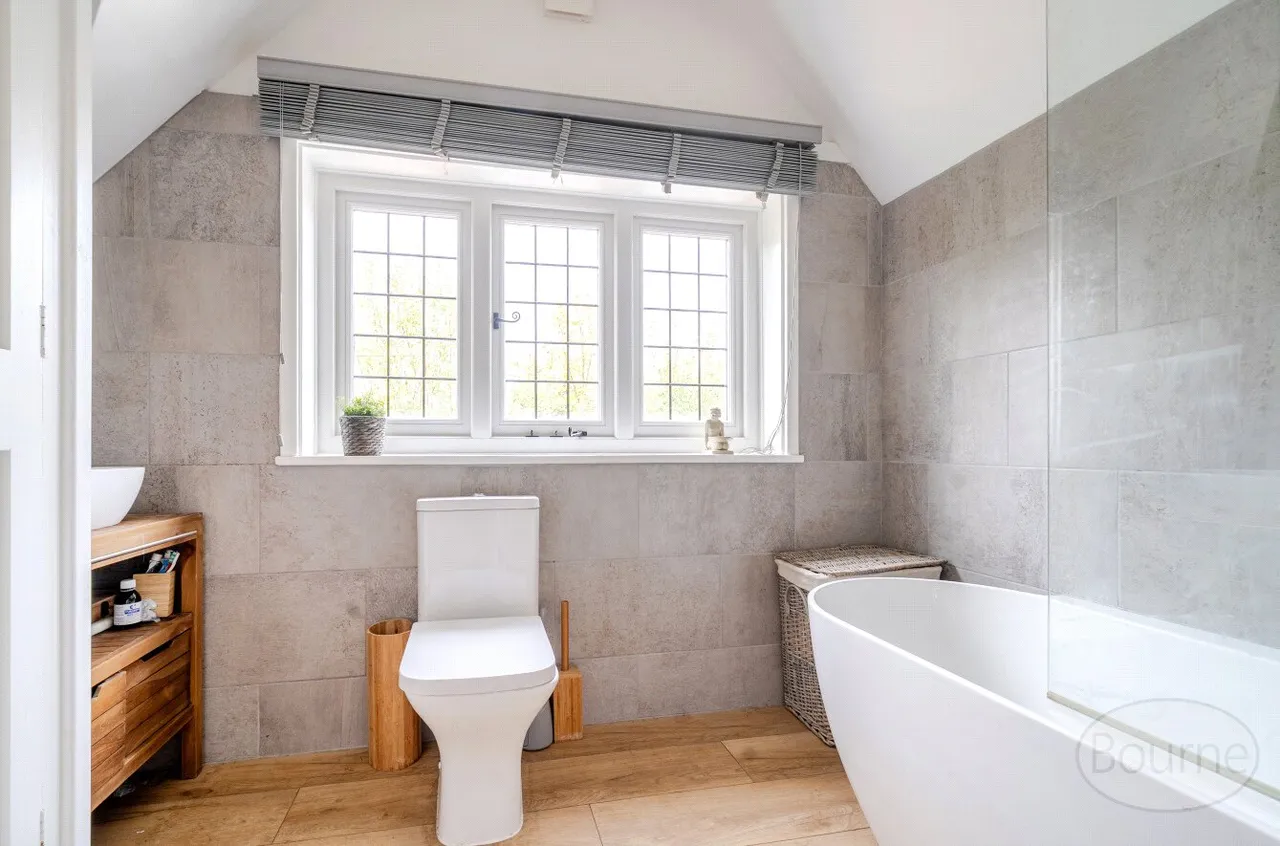 Tilmore Road, Petersfield, GU32, photo 8