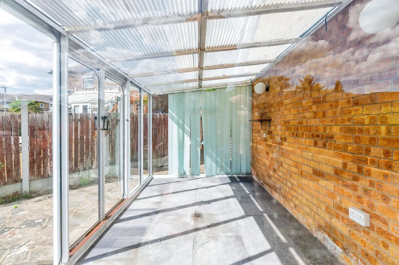Leon Drive, Vange, Basildon, Essex, SS16, photo 13