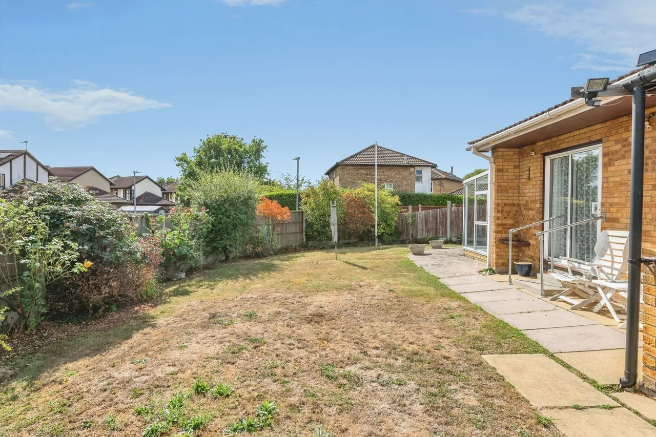 Leon Drive, Vange, Basildon, Essex, SS16, photo 12