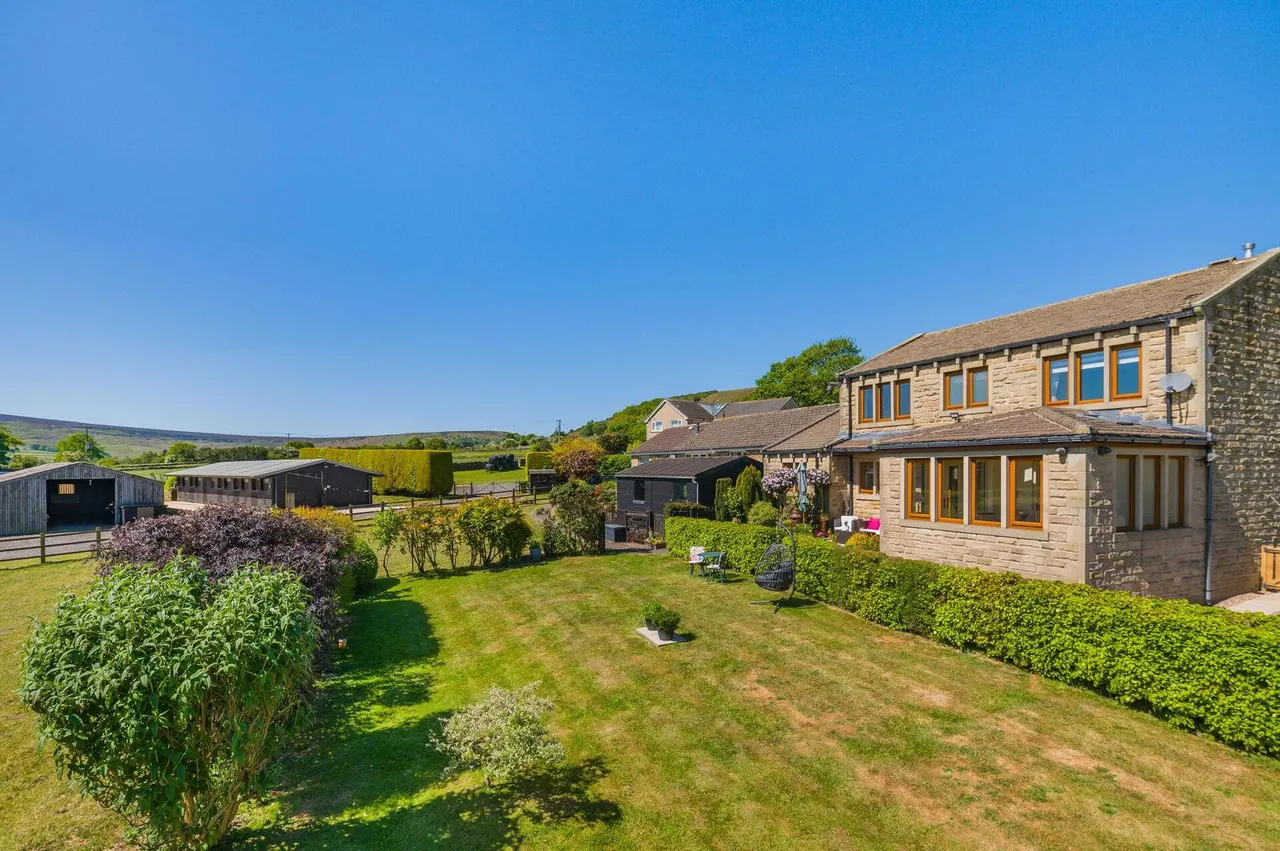 Sycamore Farm, Helme, HD9, photo 28