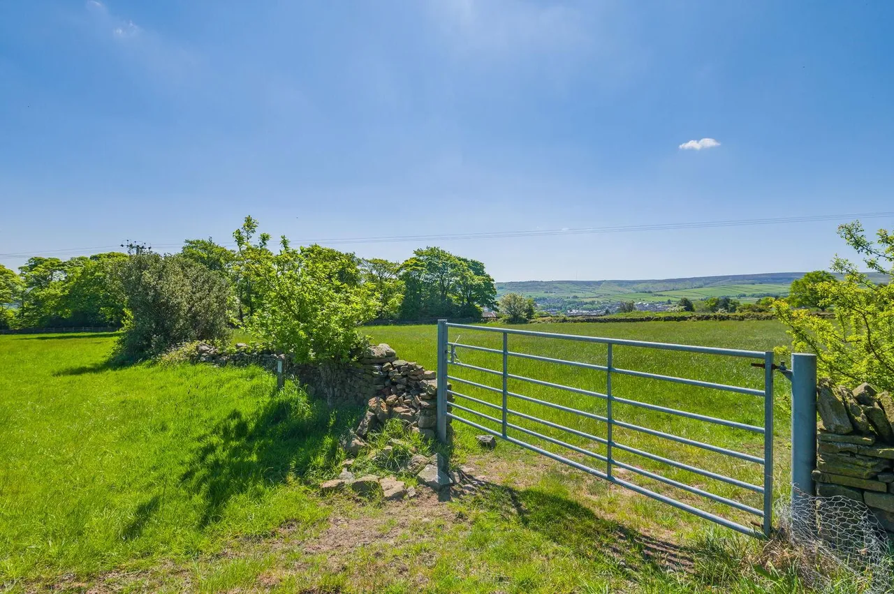Sycamore Farm, Helme, HD9, photo 41