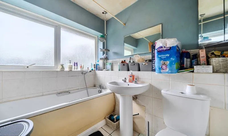 Grove Avenue, Epsom, KT17, photo 4