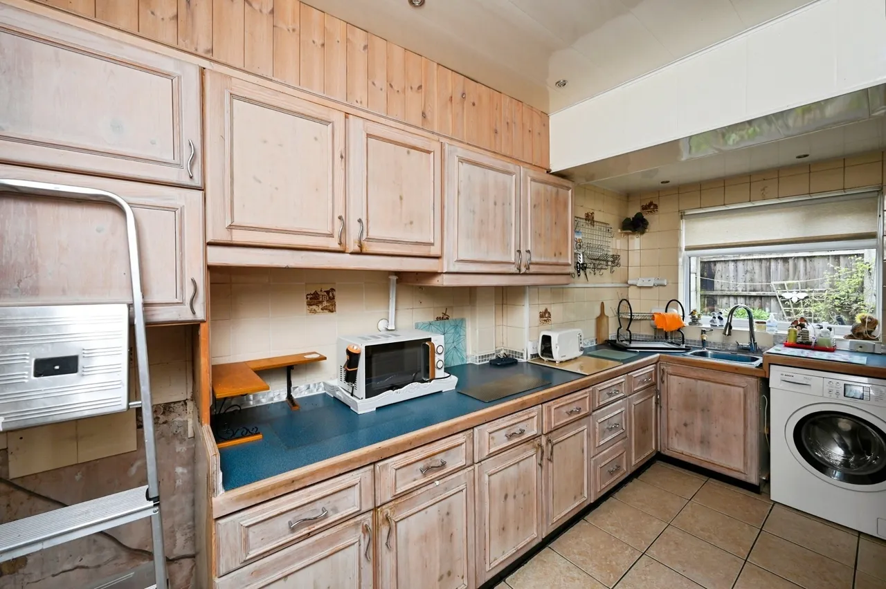Second Avenue, Rainworth, Mansfield, Nottinghamshire, NG21, photo 10