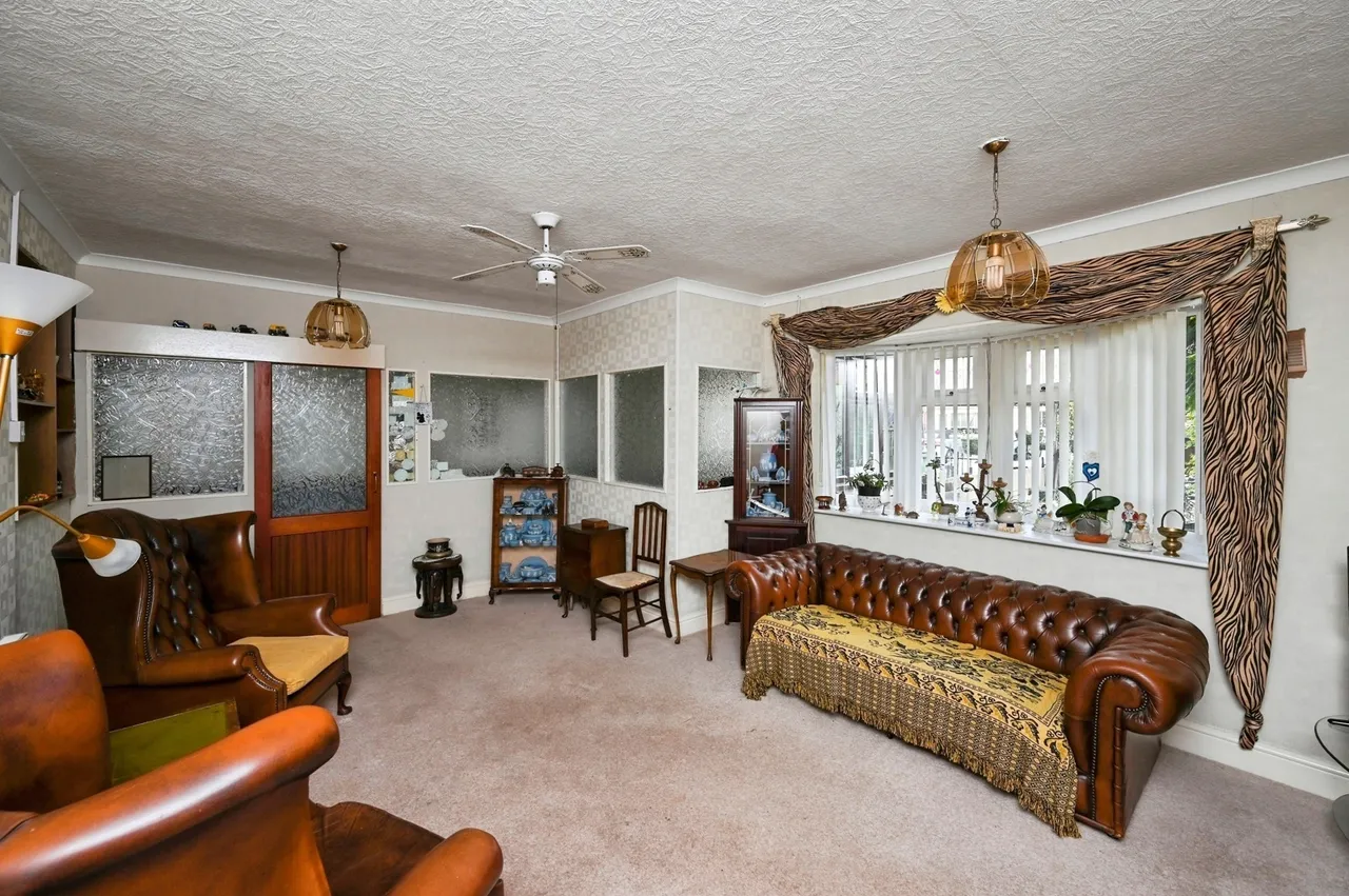 Second Avenue, Rainworth, Mansfield, Nottinghamshire, NG21, photo 2