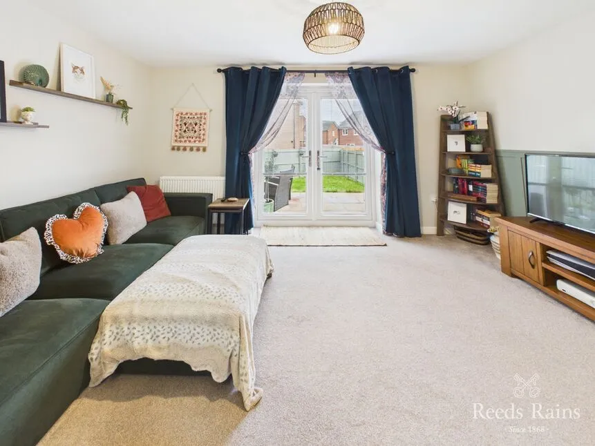 Millfields Drive, YO13, photo 3