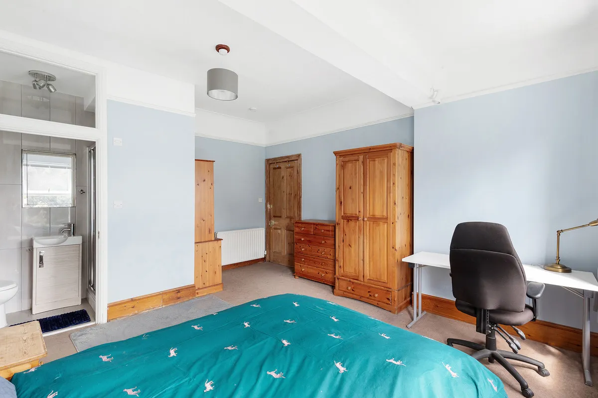 Woodville Road, London, W5, photo 11