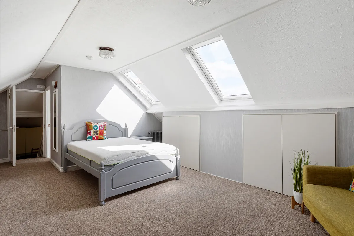 Woodville Road, London, W5, photo 22