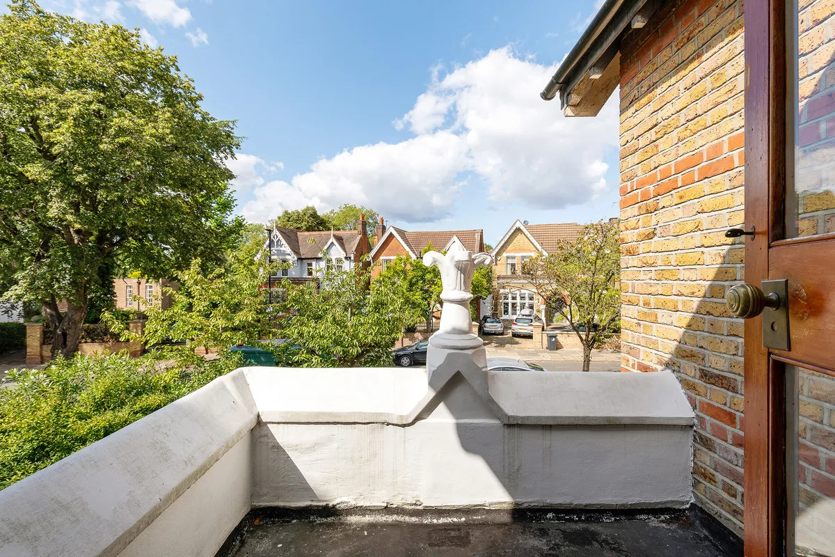 Woodville Road, London, W5, photo 15