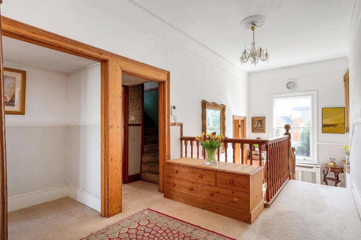 Woodville Road, London, W5, photo 19
