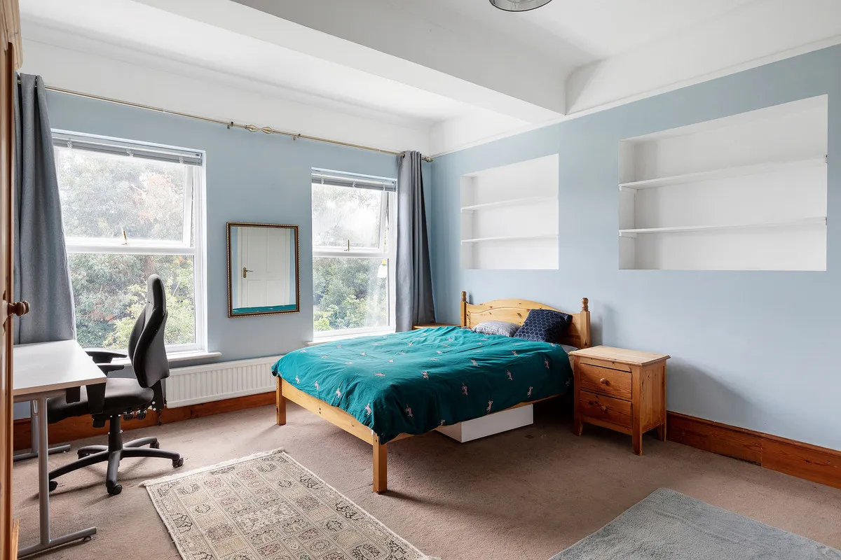 Woodville Road, London, W5, photo 10