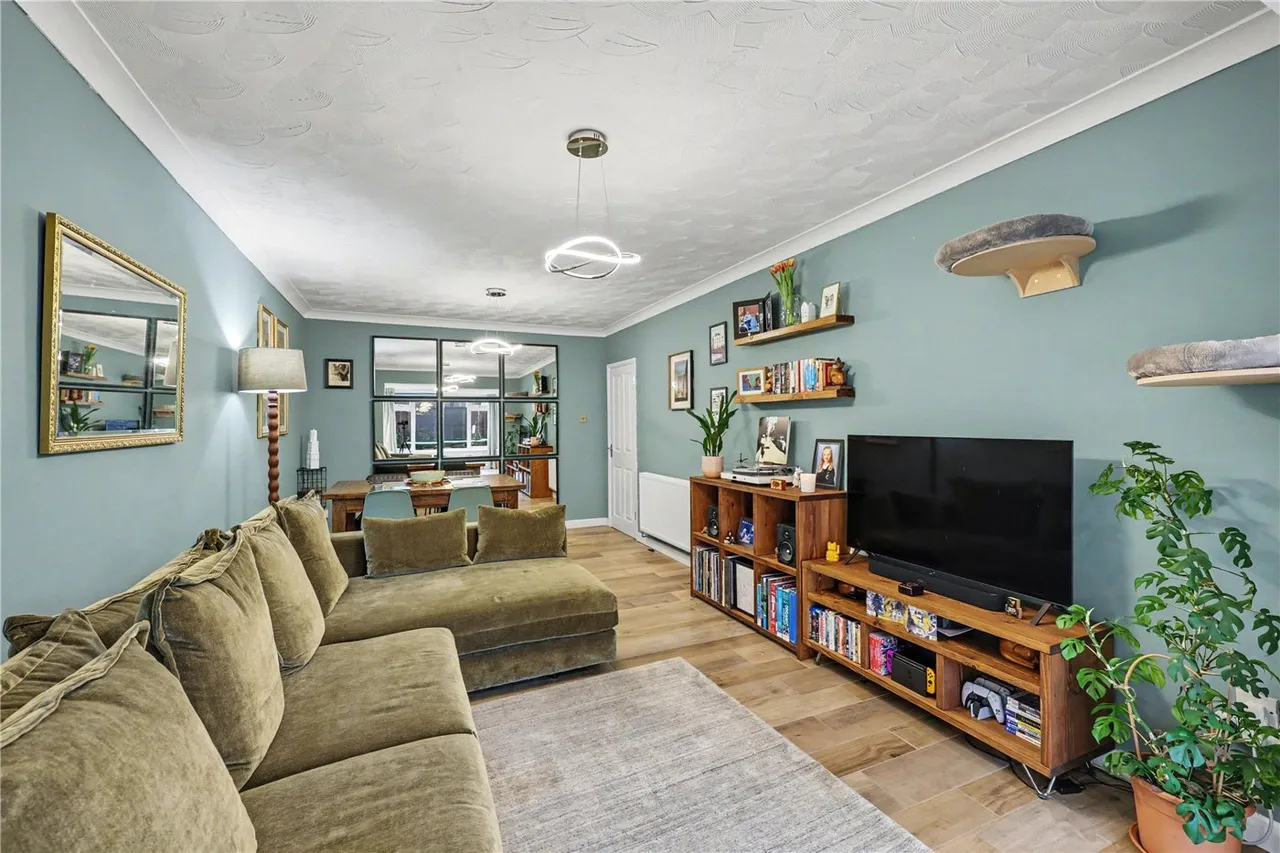 Lloyd Road, Taverham, Norwich, Norfolk, NR8, photo 2