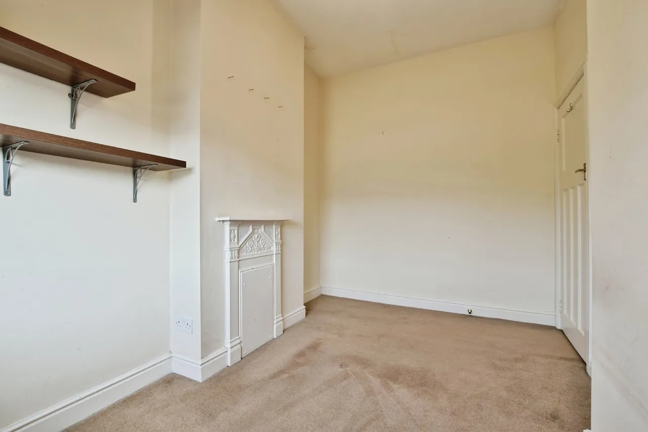 Beaconsfield Road, Altrincham, WA14, photo 13