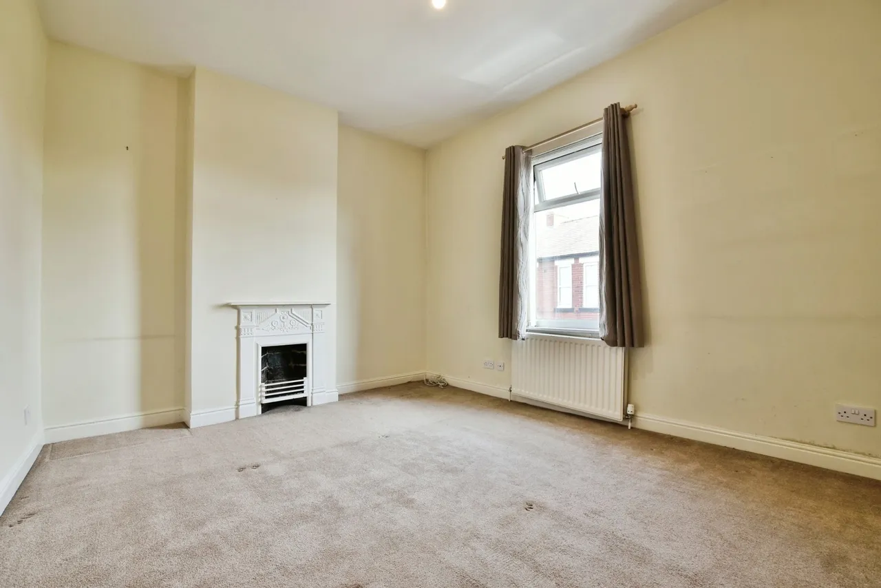 Beaconsfield Road, Altrincham, WA14, photo 4