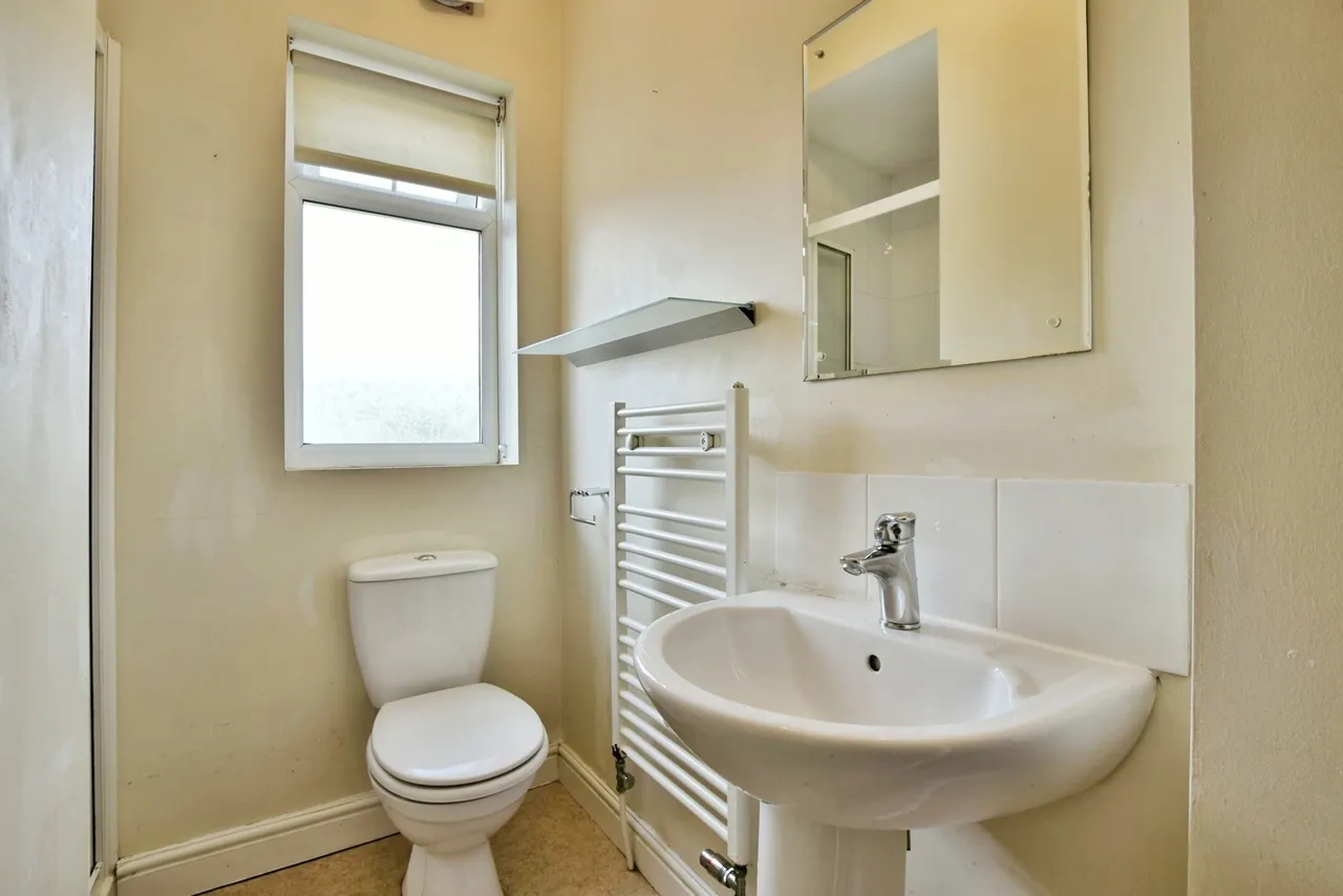 Beaconsfield Road, Altrincham, WA14, photo 9