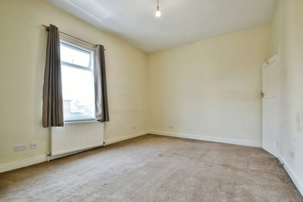 Beaconsfield Road, Altrincham, WA14, photo 8