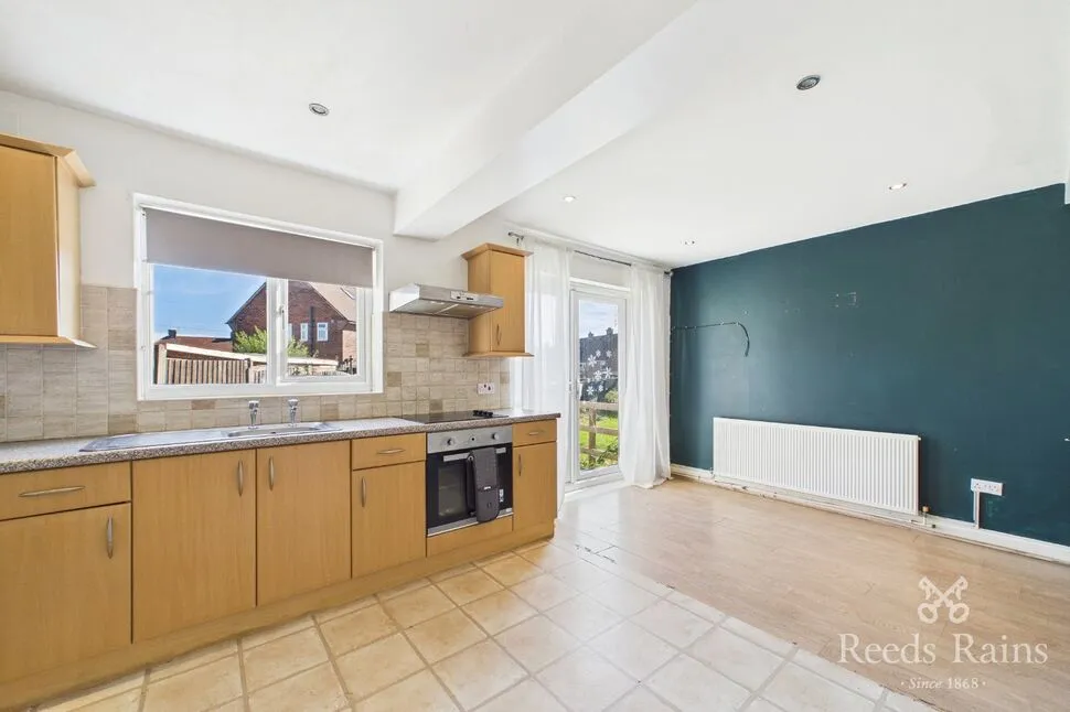 Rowena Drive, Thurcroft, S66, photo 4