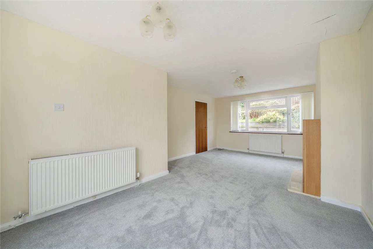 Crescent Gardens, Newtown, SY16, photo 3