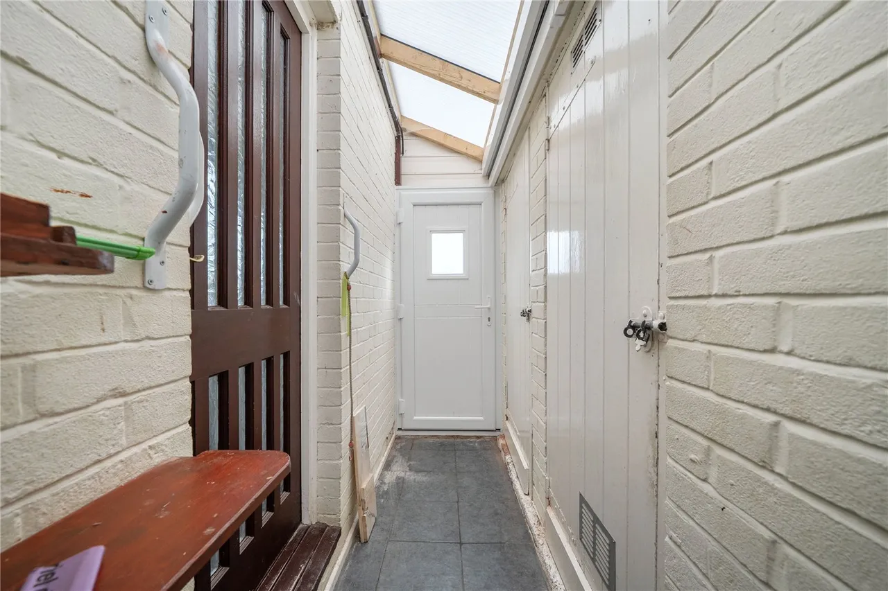 Crescent Gardens, Newtown, SY16, photo 6