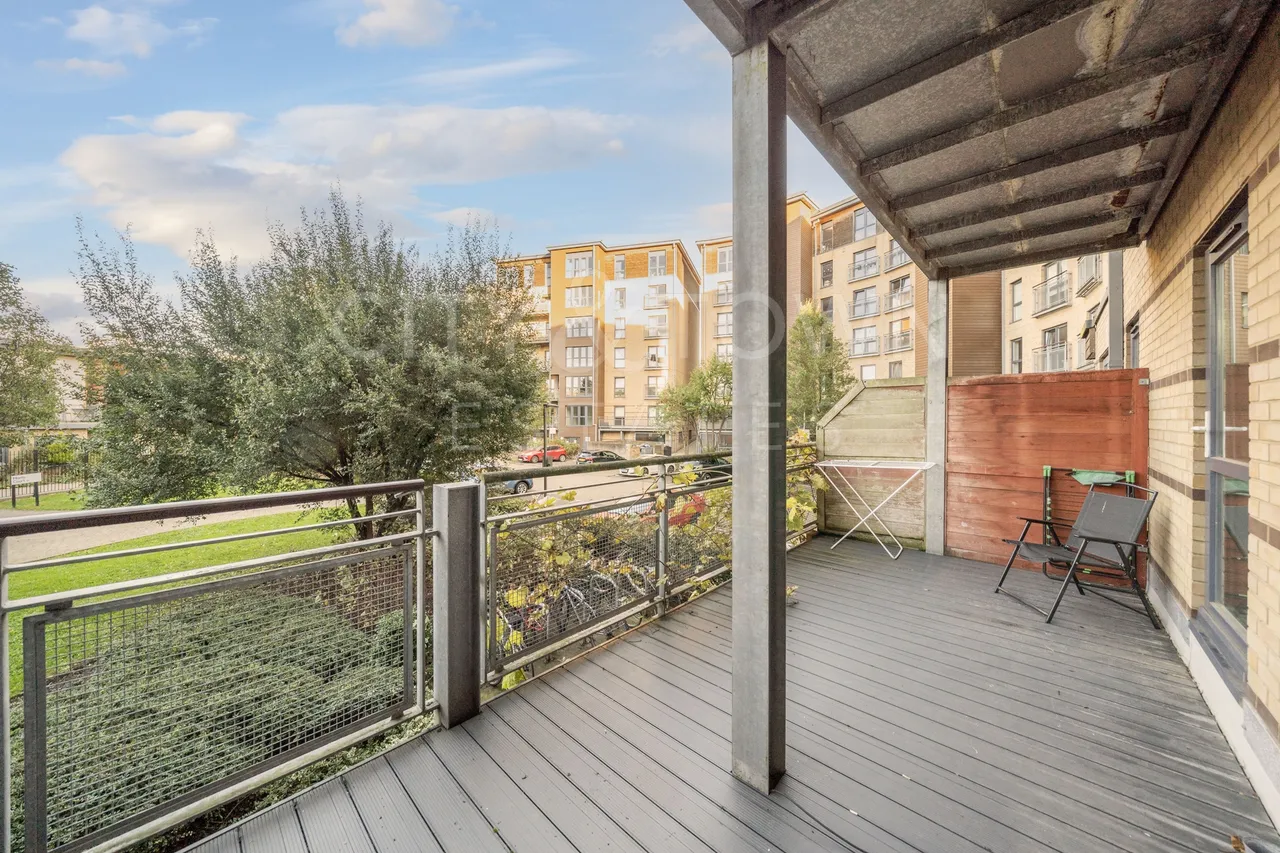 Fenton House, Harry Zeital Way, Clapton, E5, photo 9