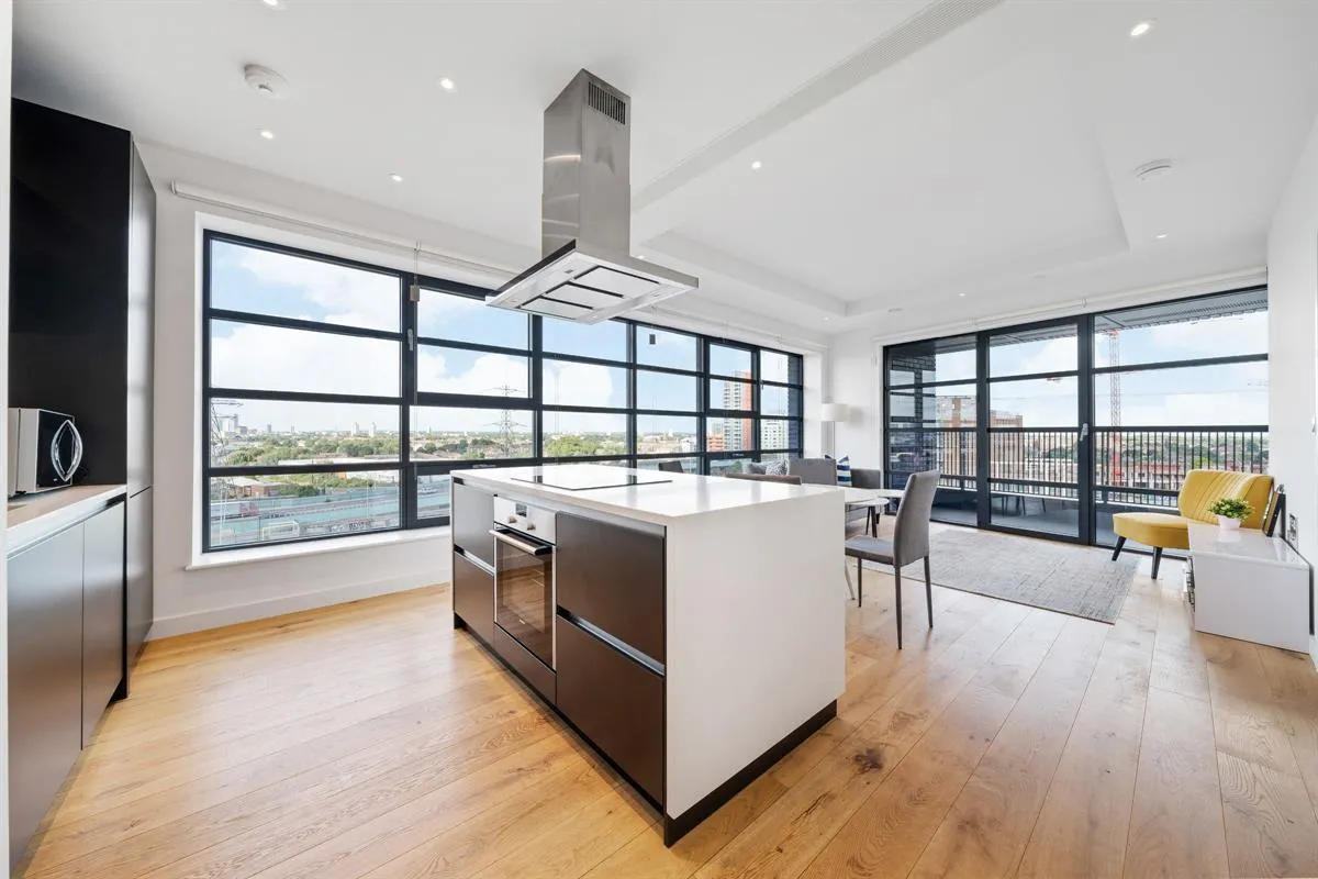 Flat , Bridgewater House, Lookout Lane, London, photo 7