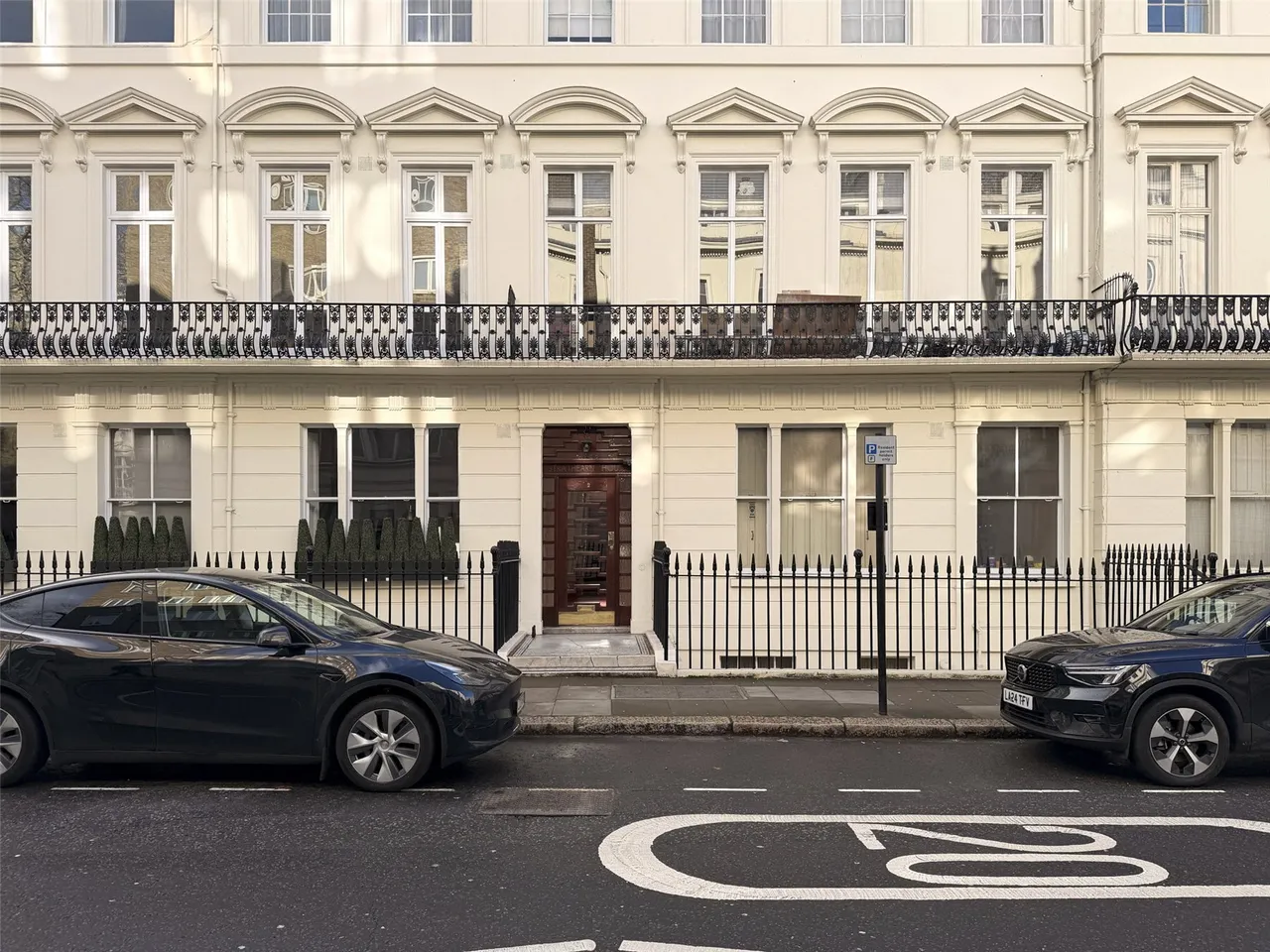 1 bed flat for sale — Strathearn Place, London, W2