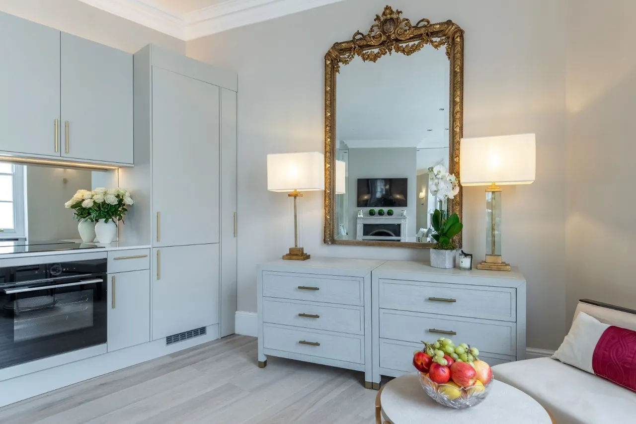 West Halkin Street, Belgravia, SW1X, photo 4