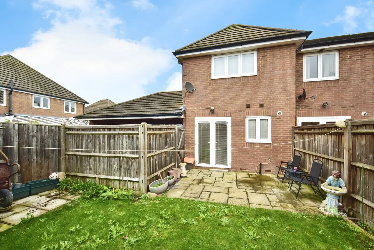Crocus Avenue, Sheerness, ME12, photo 11
