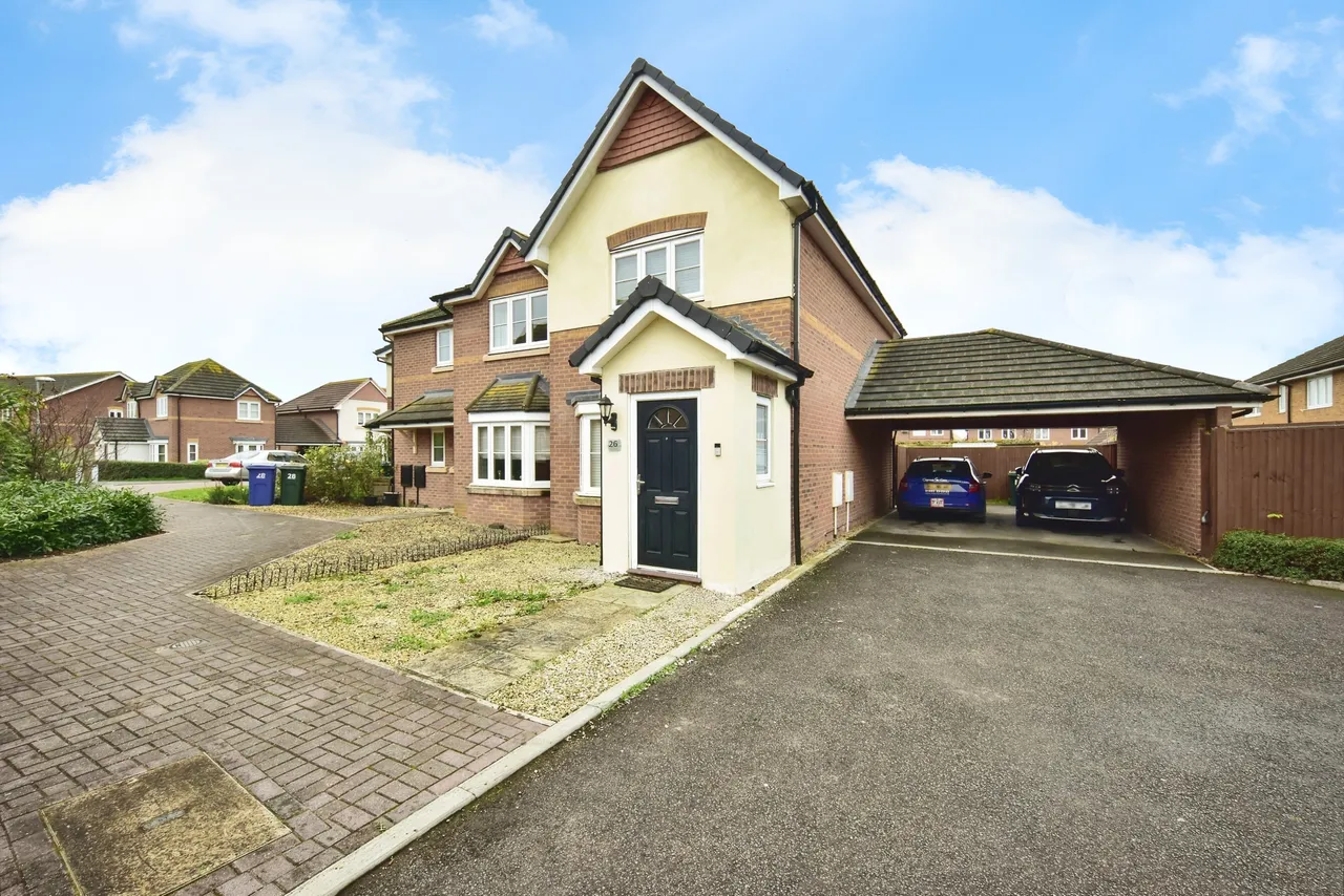 2 bed house for sale, Crocus Avenue, Sheerness, ME12