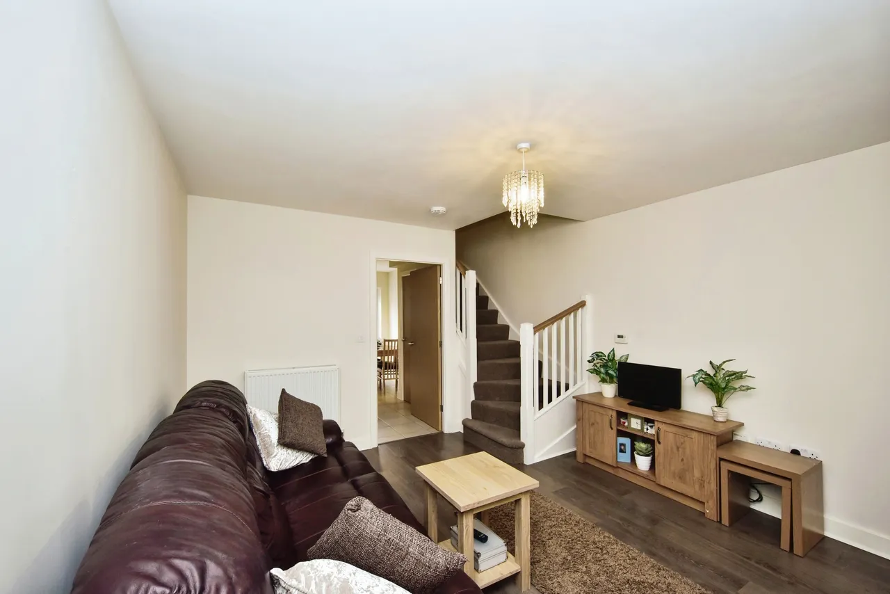 Crocus Avenue, Sheerness, ME12, photo 4