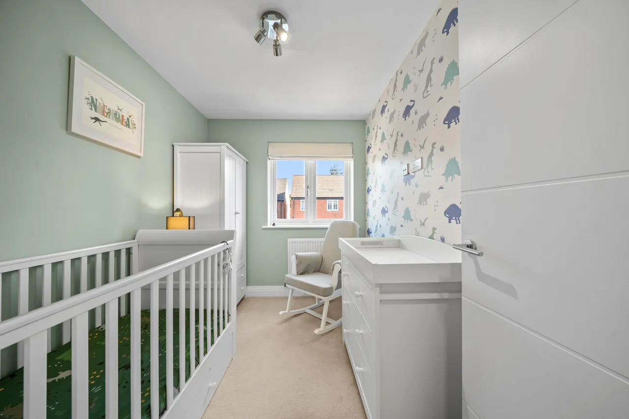 Garrett Crescent, Ottershaw, KT16, photo 15
