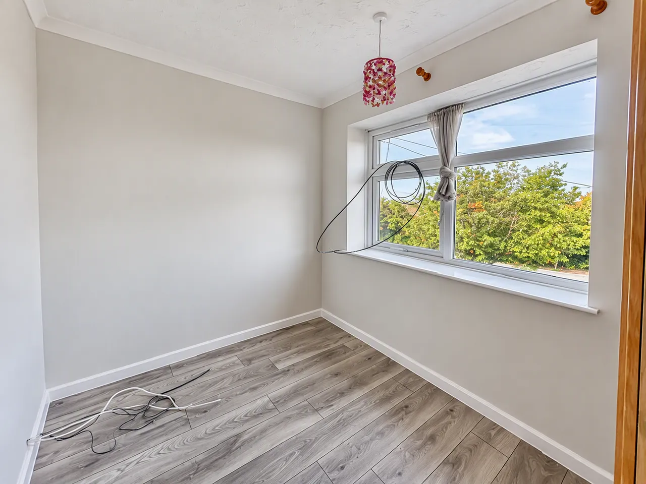 Eatons Mead, Chingford, E4, photo 15