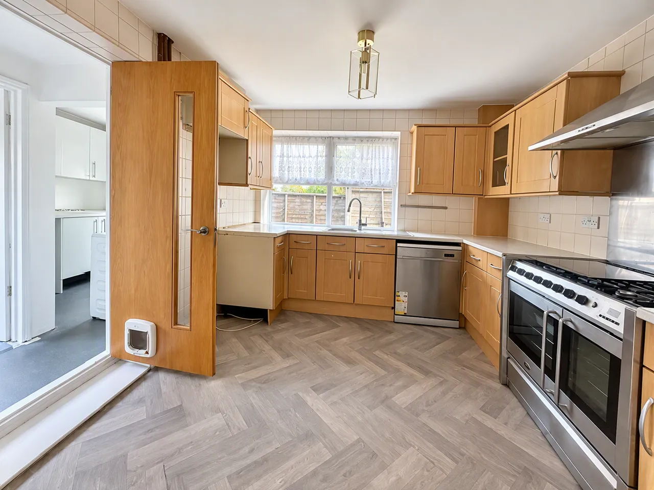 Eatons Mead, Chingford, E4, photo 7