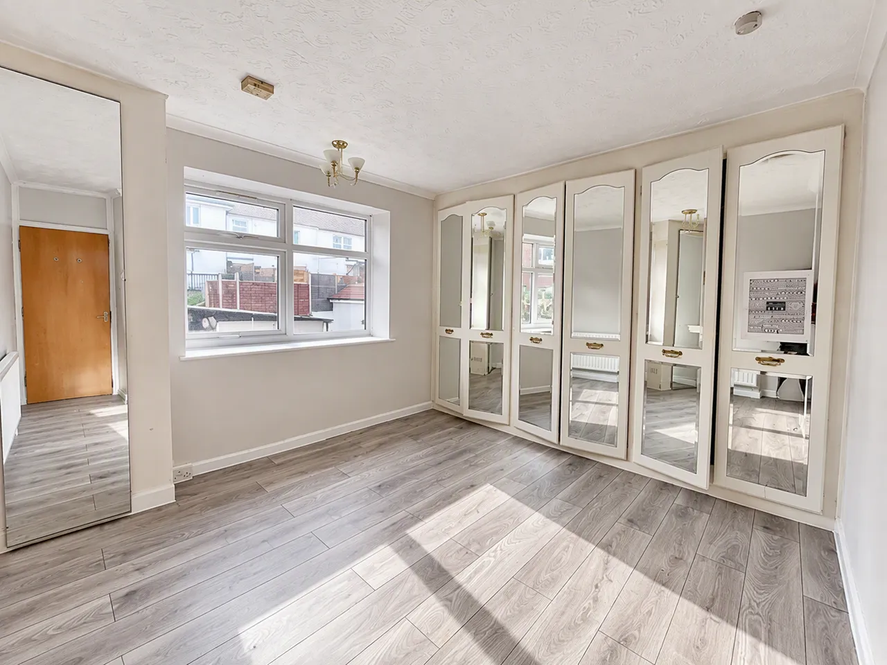 Eatons Mead, Chingford, E4, photo 13