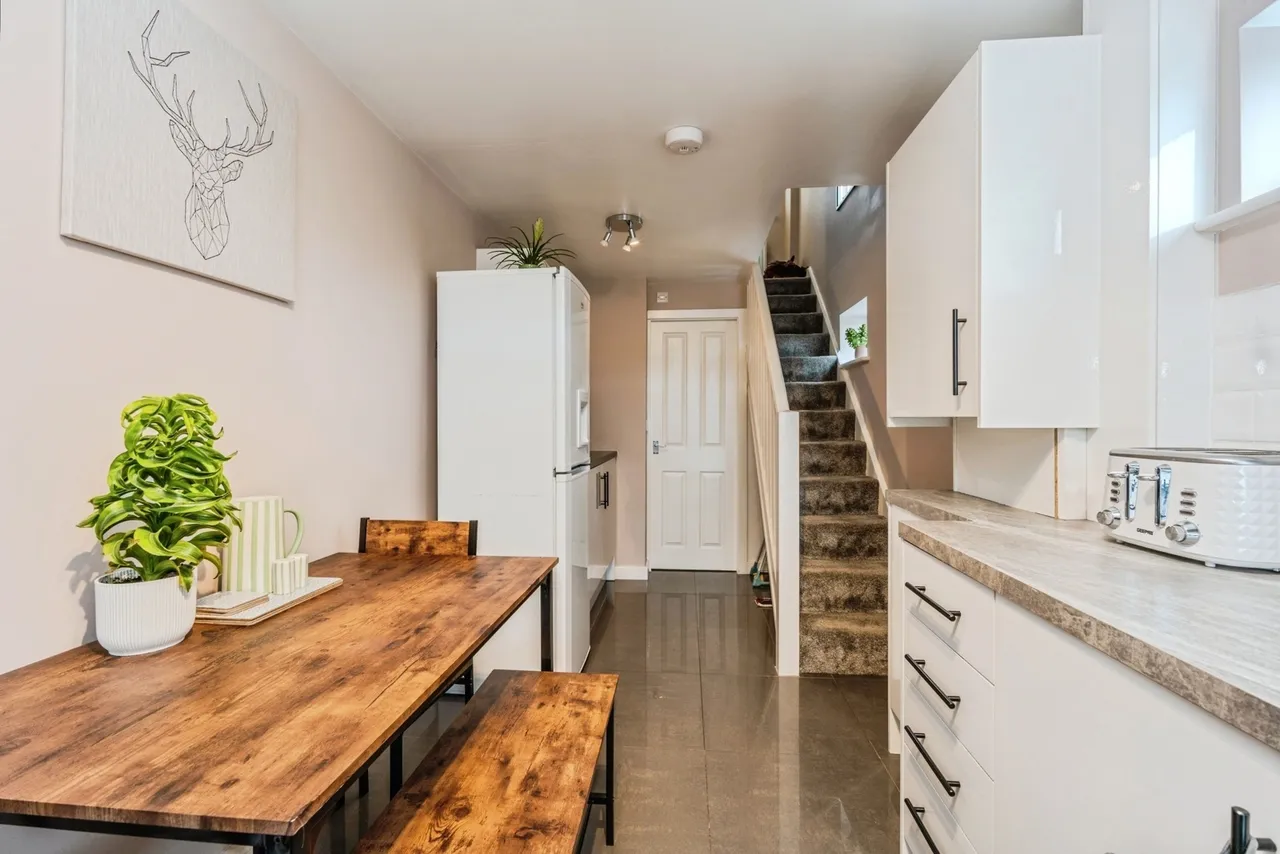 Buxton Road, Newtown, Disley, Stockport, SK12, photo 9