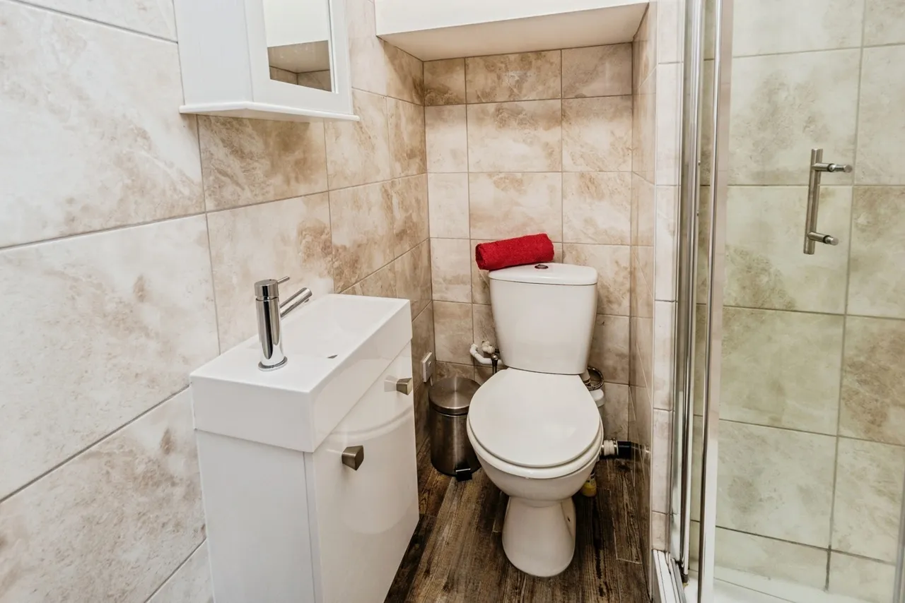 Buxton Road, Newtown, Disley, Stockport, SK12, photo 5
