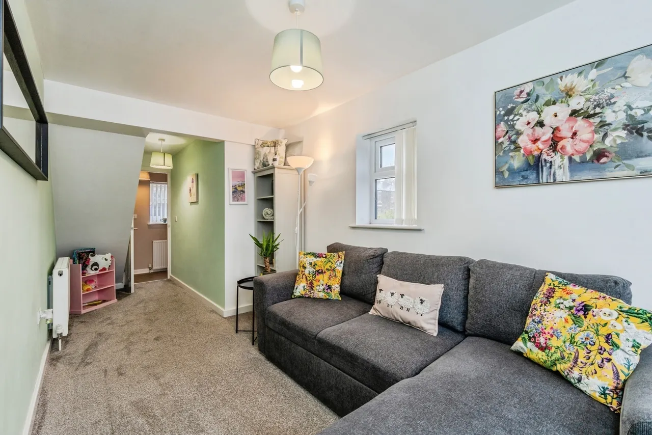 Buxton Road, Newtown, Disley, Stockport, SK12, photo 3