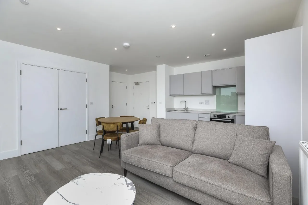 6 Medway Street, Strood, ME4, photo 7