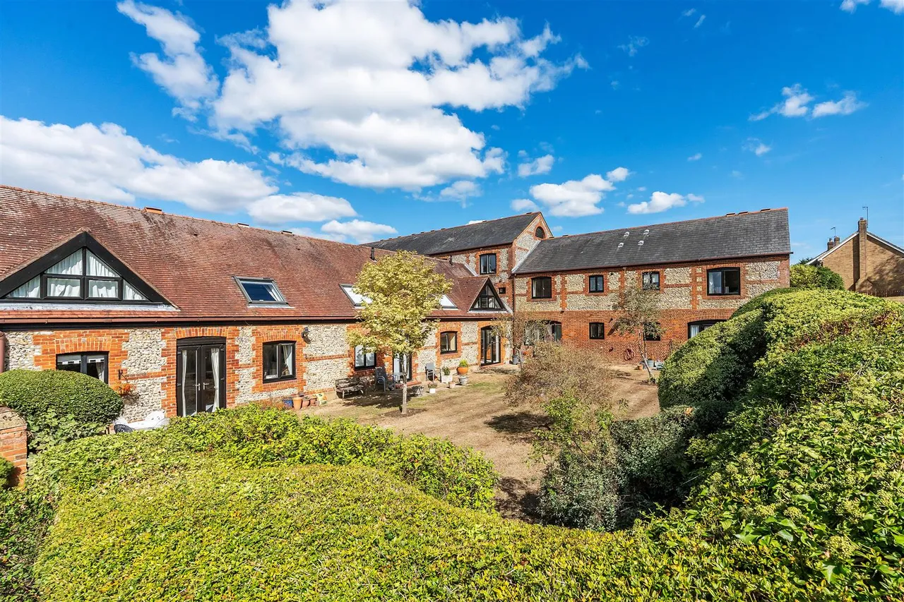 Glebe Road, Dorking, RH4, photo 4