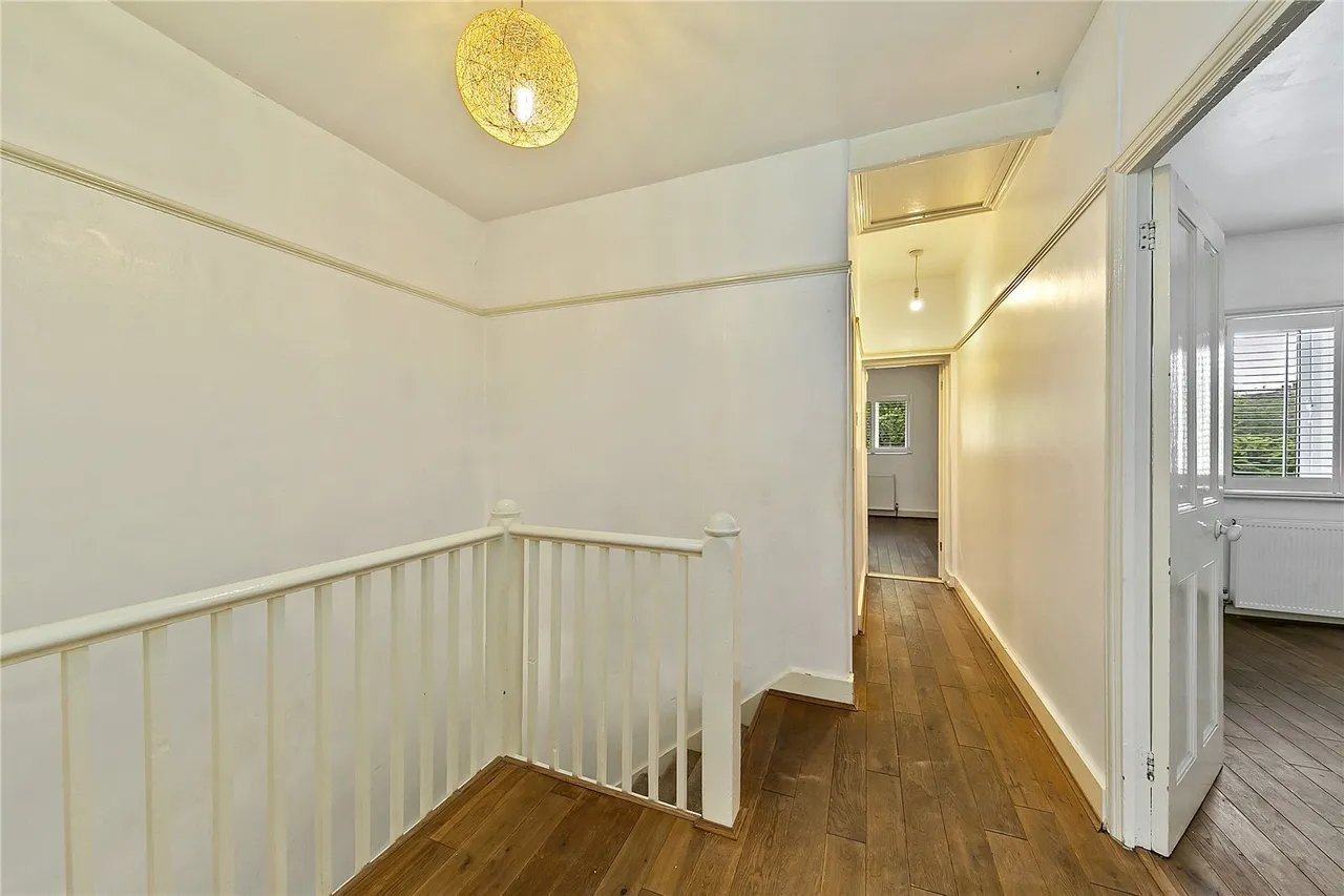 St. Marks Road, Teddington, TW11, photo 12