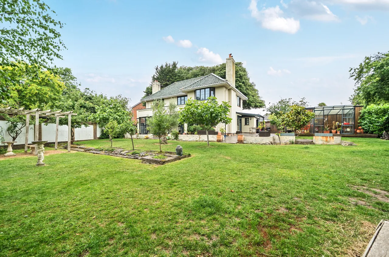 Lamorna Grove, Worthing, BN14, photo 21